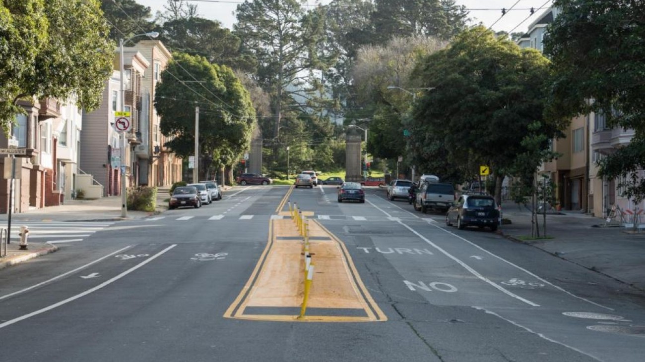 Painted median on Arguello