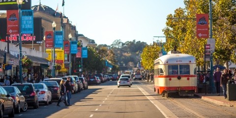A street view of Jefferson street including an F streetcar