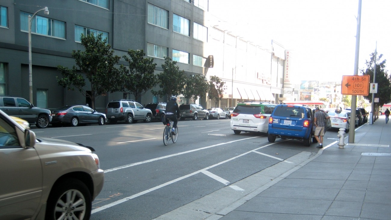 Howard Street between 5th and 6th streets