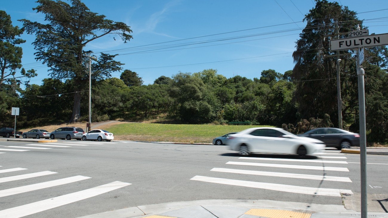 Uncontrolled Pedestrian Crossing on Fulton Street 