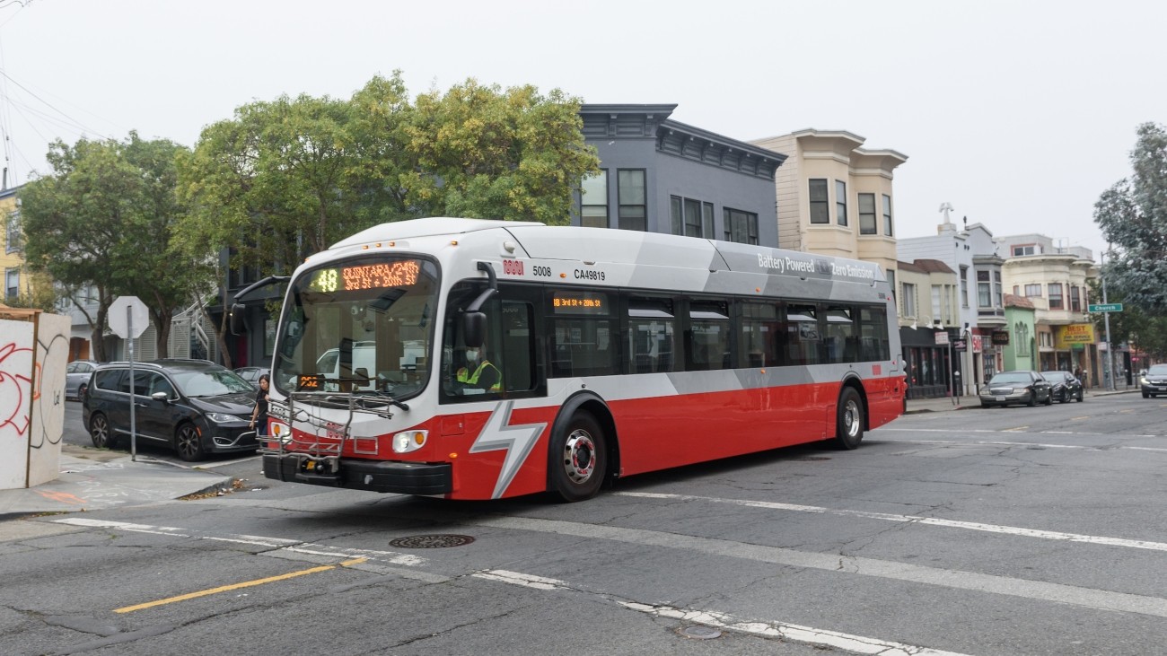 Proterra Battery Electric Bus 5008 on 48 Quintara-24th Route in Noe Valley Neighborhood