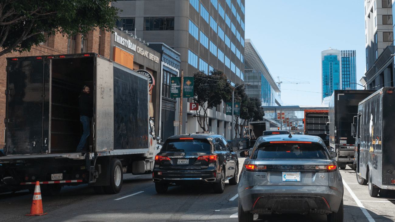 Double Parked Vehicles and Congestion on Howard Street Before Transbay Howard Streetscape Improvement Project Changes | March 8, 2022
